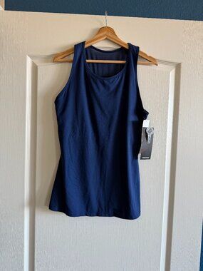 HEAD Dry Motion racerback medium impact top size XL
